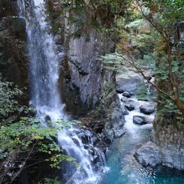 Vallée de Kiso (Alpes japonaises), cascades Ryujin no Taki (ville de Nakatsugawa, Gifu) 3