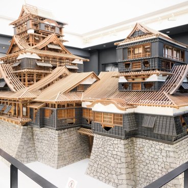 Château de Kumamoto, nouvelle exposition intérieure du donjon reconstruit depuis 2021