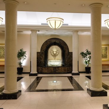 Nagoya Marriott Associa Hotel, fontaine à l'entrée de l'hôtel