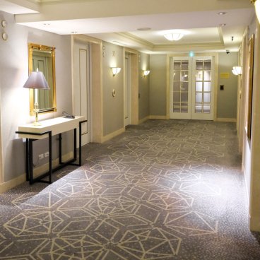 Nagoya Marriott Associa Hotel, ascenseurs d'accès aux chambres