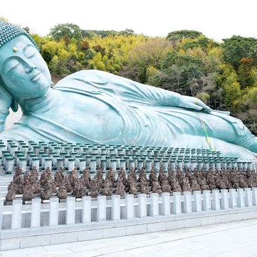 Nanzo-in (Sasaguri, Fukuoka), statue en bronze du grand Bouddha couché Shakanehan-zo 2