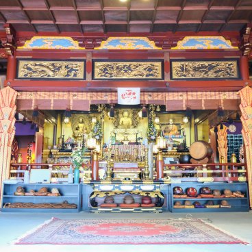 Nanzo-in (Sasaguri, Fukuoka), pavillon principal avec représentation des Bouddha Amida et Shakyamuni et Kobo Daishi