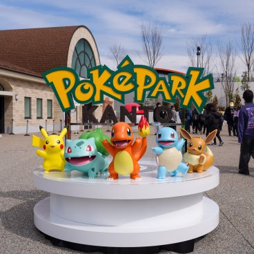 PokéPark Kanto (Tokyo), Statues des Pokémon de départ de la région du Kanto