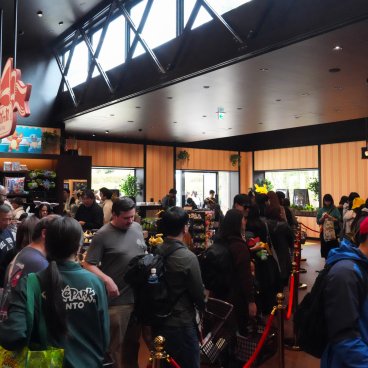 PokéPark Kanto (Tokyo), Vue intérieure de la boutique Pokémon Daisuki Shop