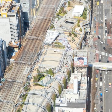 Vue sur le parc Miyashita de jour depuis l'observatoire Shibuya Sky (Scramble)