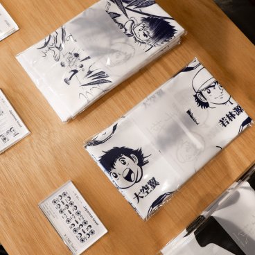 gol. STORE TSUBASA Kichijoji (Tokyo),serviettes japonaises Tenugui à l'effigie du manga Captain Tsubasa