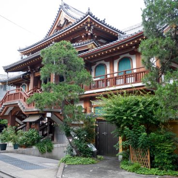 Azabu-Juban (Tokyo), Temple Tsukihozan Senkôji à Moto-Azabu