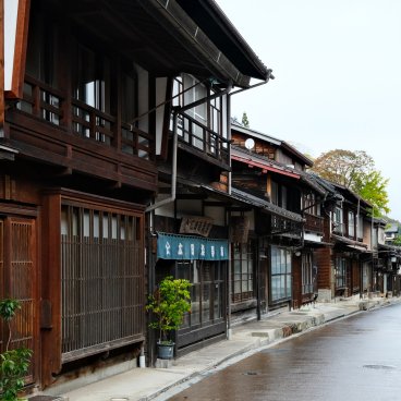 Narai-juku (préfecture de Nagano), Maisons traditionnelles bordant l'ancienne route Nakasendo 3