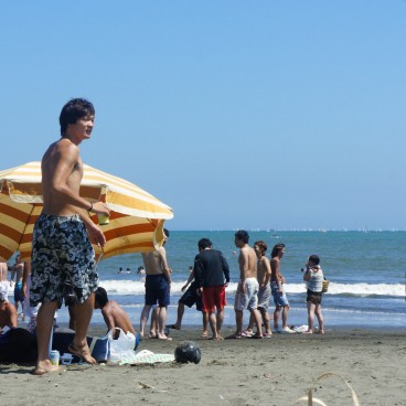 Plage de Kugenuma près de l'Ile d'Enoshima 9