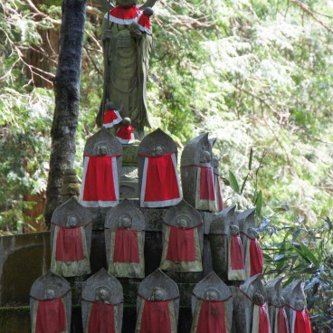 Cimetière Okuno-in au Mont Koya, statue de Jizo 3