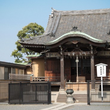 Parc de Ueno, élément relatif aux temples et sanctuaires du parc 2