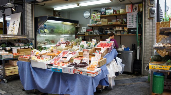 Kuromon Ichiba (Osaka), Stand d'un primeur