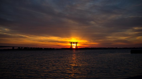 Coucher de soleil sur torii de Bentenjima 2