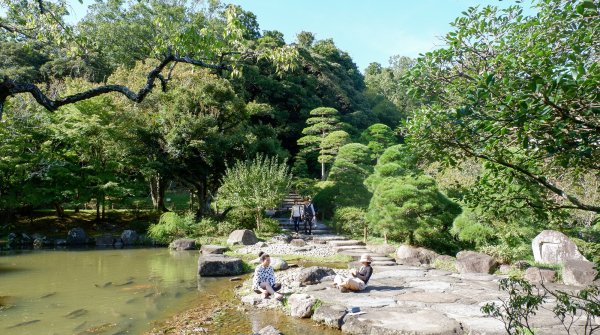 Parc du Narita-san, balade au bord du plan d'eau