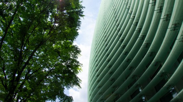 Architecture extérieure du centre national des Arts de Tokyo