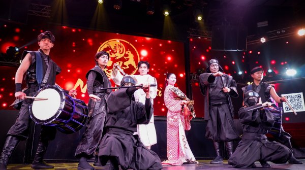 Ninja + Kabuki Tokyo (Shinjuku), la troupe au complet