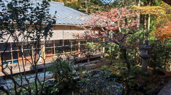 Kozan-ji (Takao, Kyoto), jardin intérieur du pavillon Sekisui-in à l'automne 