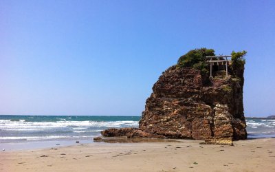 Izumo Taisha (Shimane), Benten-Jima sur la plage Inasa
