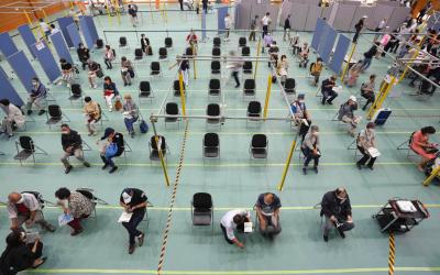Un centre de vaccination de masse contre le Covid-19, le 24 mai 2021 à Toyoake, au Japon