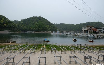 Yunotsu (Oda, Shimane), vue sur le port et les bateaux de pêche