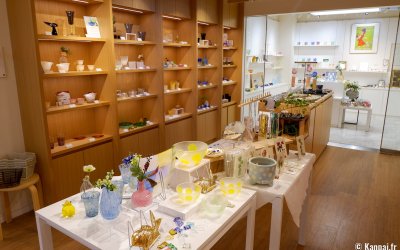 Hakone Crafthouse, vente d'objets artisanaux traditionnels japonais