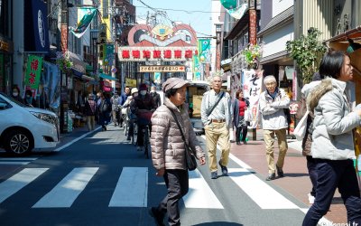 Sugamo (Tokyo), personnes âgées dans la rue commerçante Jizo-dori 