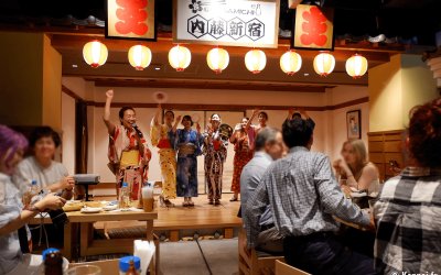 Tokyo Festival Restaurant - Bon Dance Izakaya (Kabukicho), dîner-spectacle autour des matsuri et danses Bon Odori
