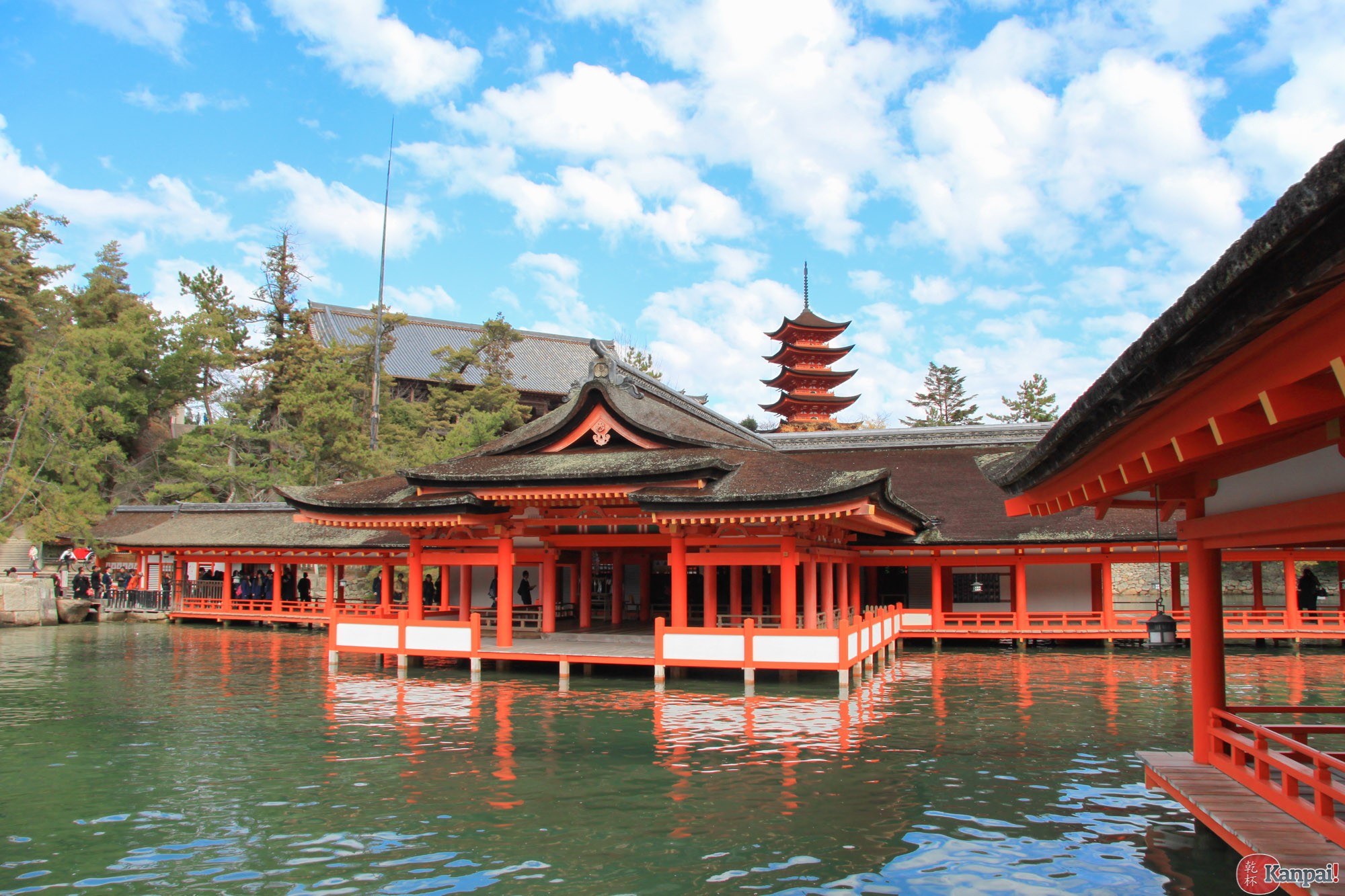 Miyajima Shrine at Sunset, Miyajima, Japan скачать