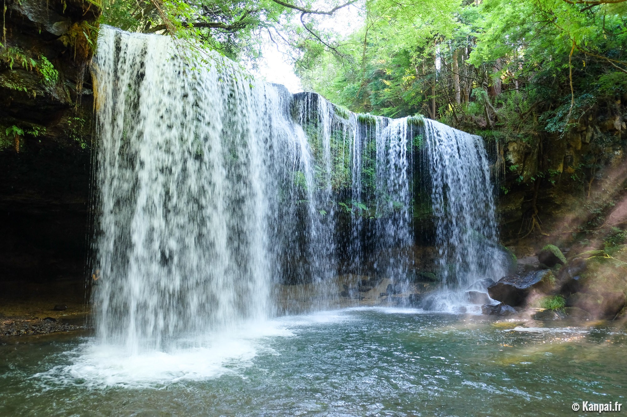 Cascade de Nabegataki - L'incroyable chute d'eau de Kumamoto