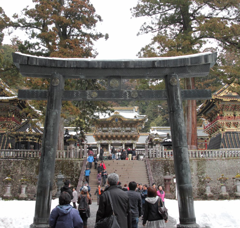 Toshogu à Nikko, pavillon Rinzo (bibliothèque sacrée de sutra) et la tour du tambour