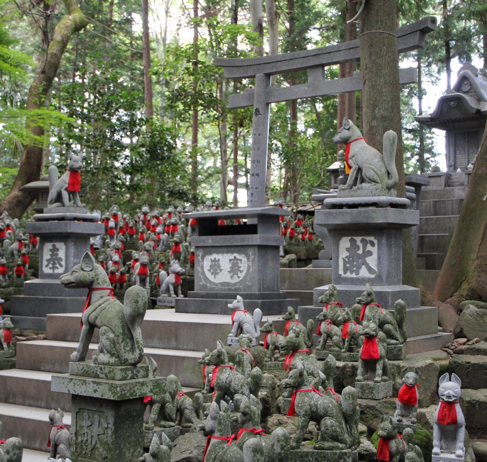 Toyokawa Inari (Aichi), Pavillon principal Dai Honden
