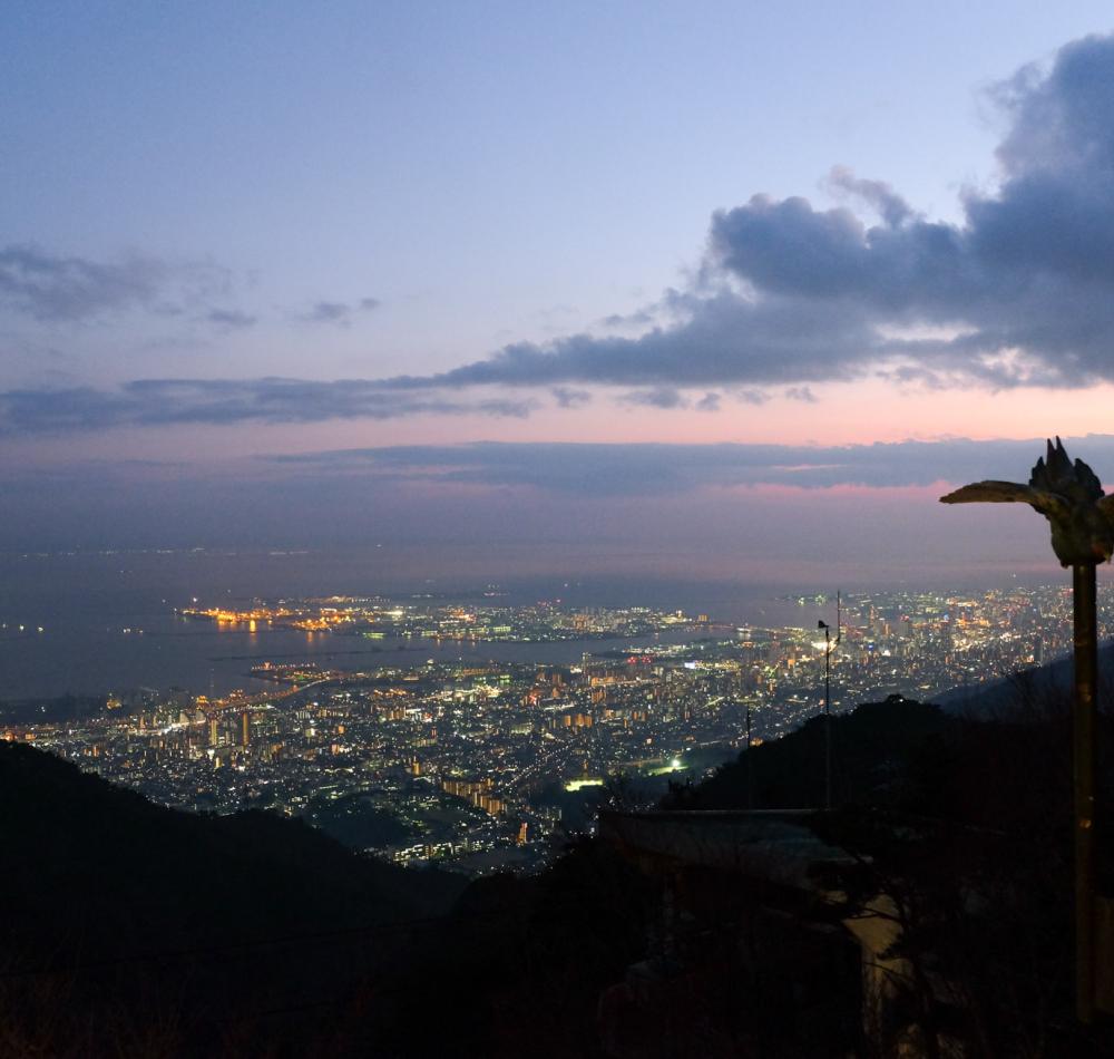 Mont Rokko, panorama nocturne sur le port de Kobe Mont Rokko, panorama nocturne sur le port de Kobe
