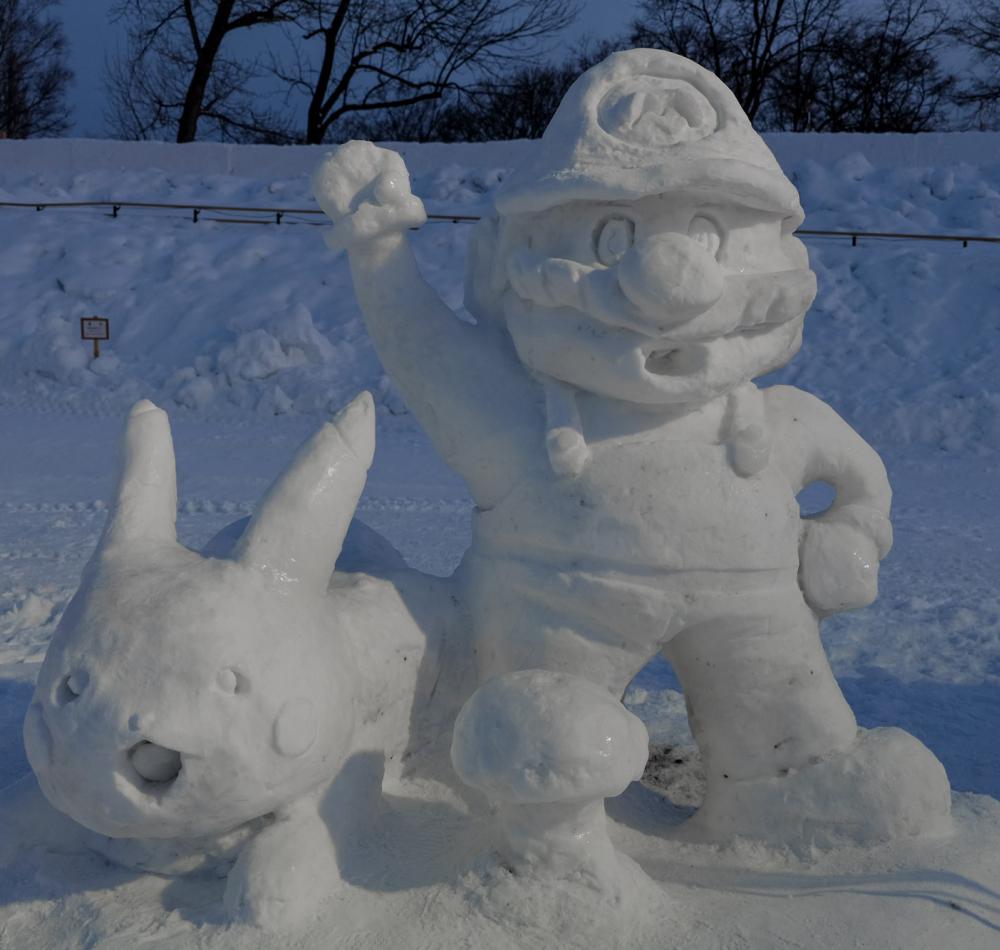 Statue monumentale de neige Asakikawa Fuyu Matsuri édition 2017