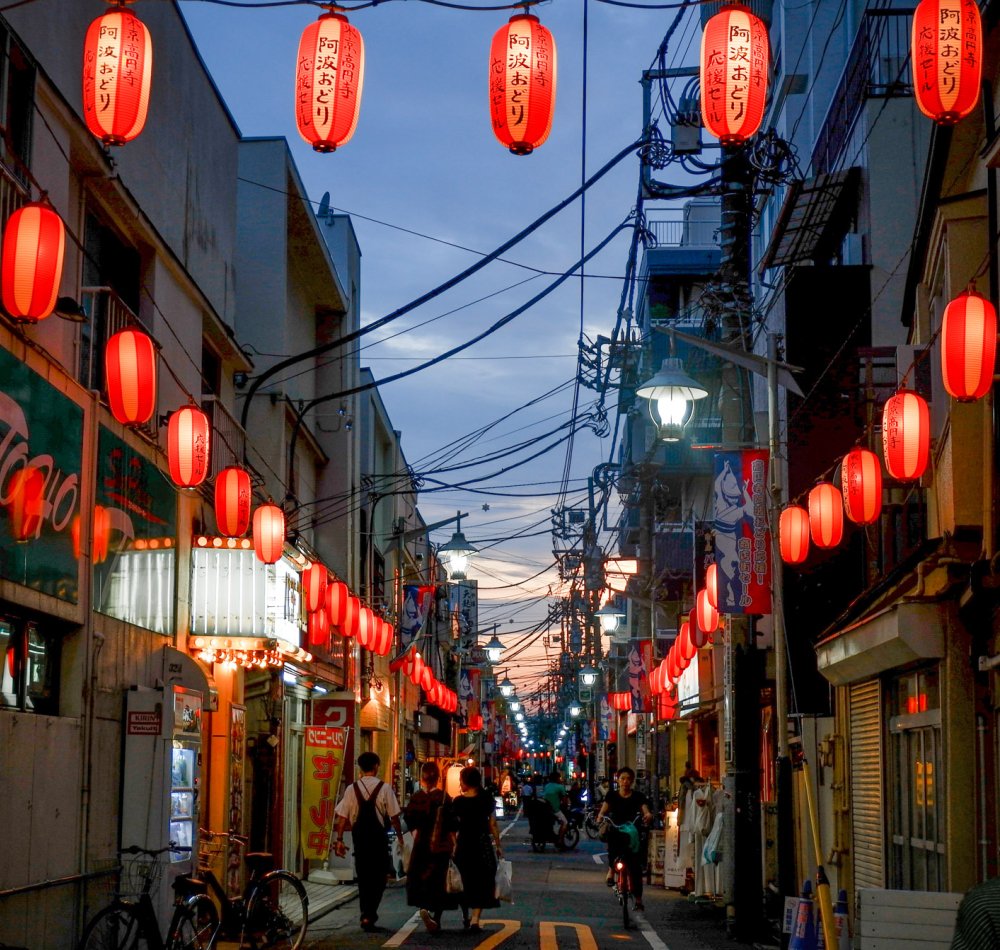 Quartier de Koenji à Tokyo, Friperie et temple Chosen-ji