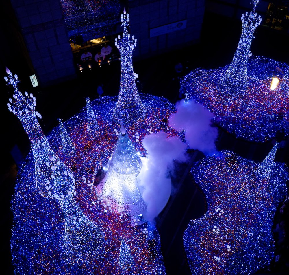 Caretta Shiodome (Tokyo), illuminations du centre commercial pour Noel