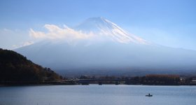 Lac Kawaguchiko (Mont Fuji), Vue sur le lac et les momiji en automne