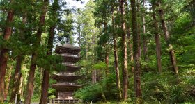 Mont Haguro (Dewa Sanzan), Pagode à 5 étages