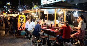 Stand de nourriture yatai à Tenjin (Fukuoka)