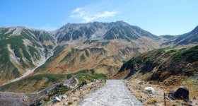 Matsumoto, vue sur les Alpes japonaises et le château