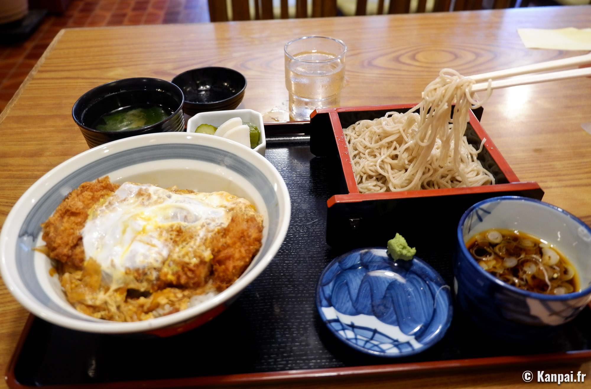 Découvrez les udon, des nouilles cuisinées dans de nombreuses recettes  japonaises