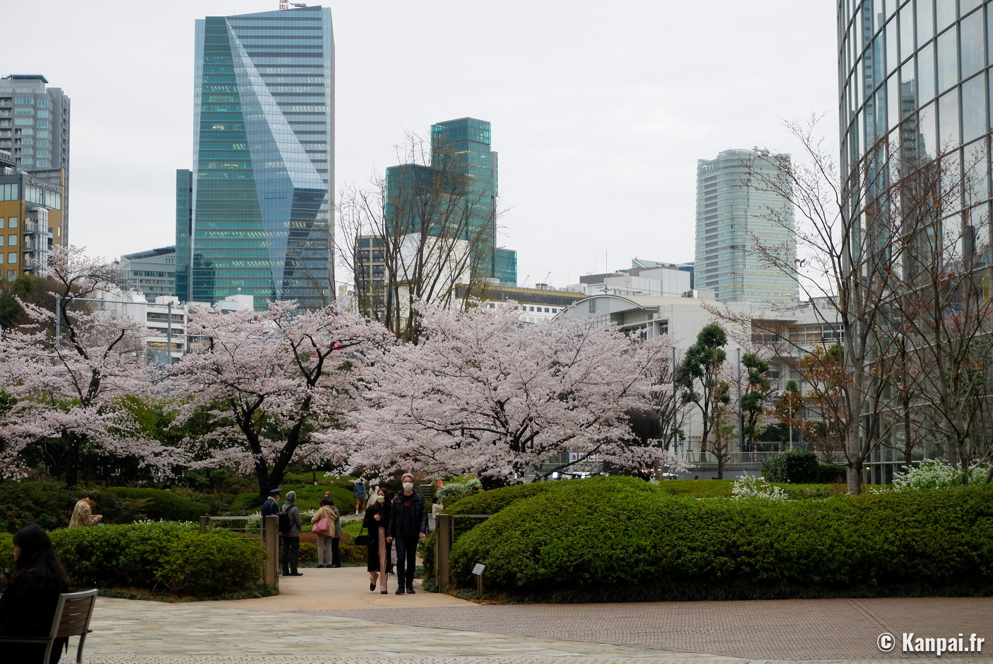Roppongi Hills L embl matique Complexe Urbain De Tokyo Des Ann es 2000